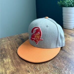 Tampa Bay Buccaneers Throwback Vintage Hat Cap SnapBack New Era Retro 9Fifty